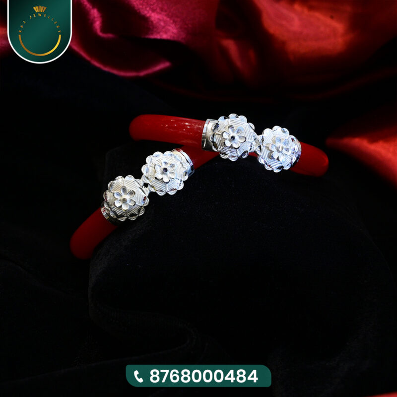 Polla Pair