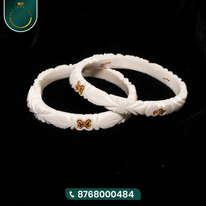Sankha One Pair