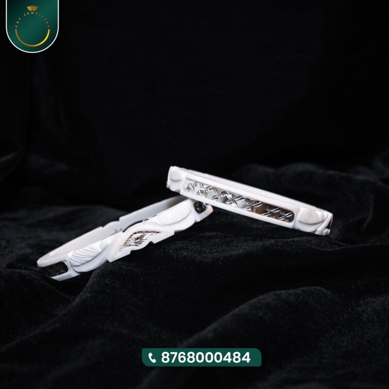Shankha One Pair